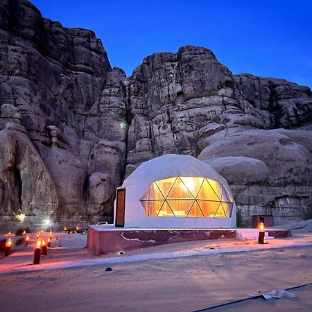 Scarlet Luxury Camp Ουάντι Ραμ Εξωτερικό φωτογραφία