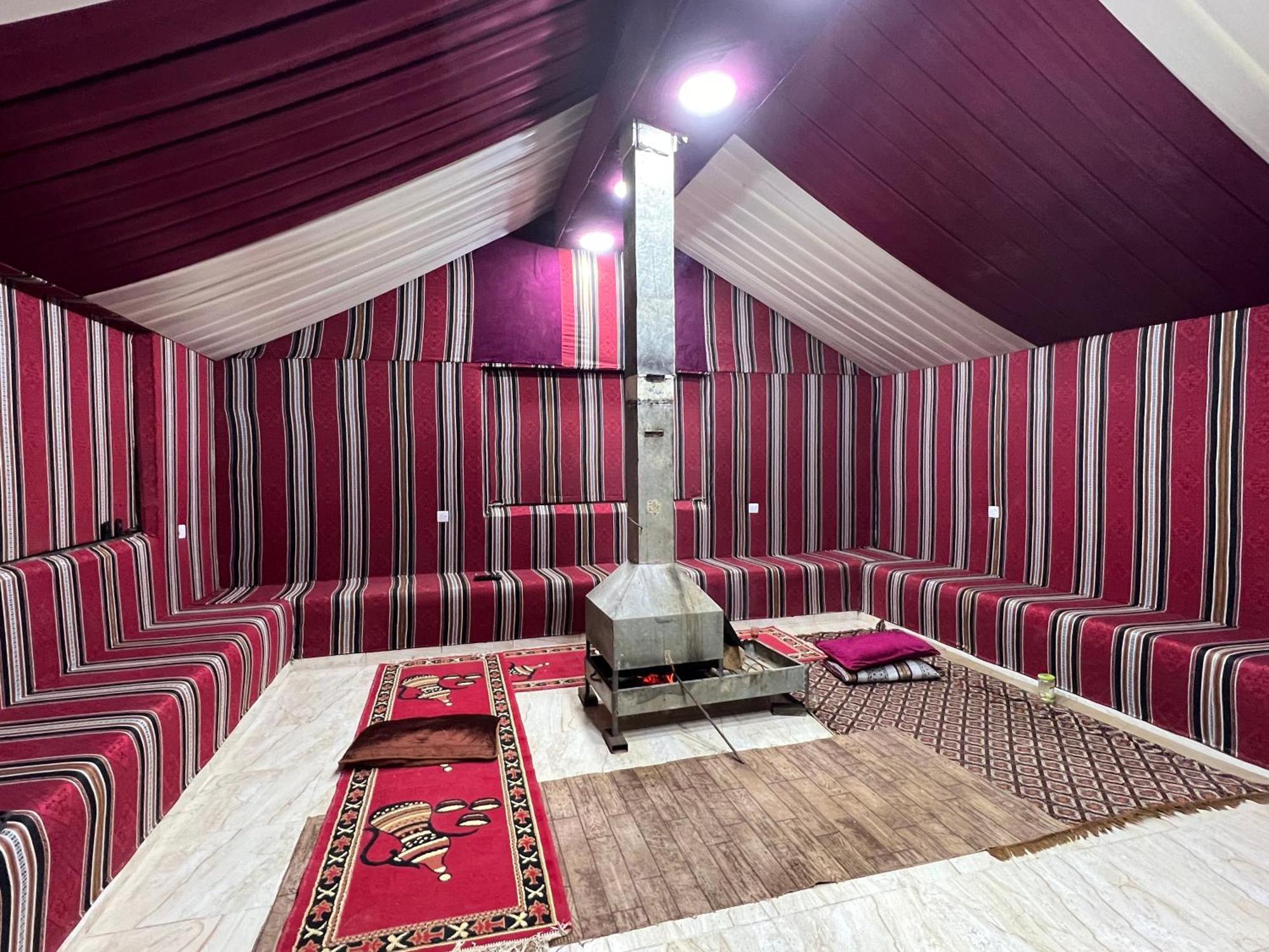 Scarlet Luxury Camp Ουάντι Ραμ Εξωτερικό φωτογραφία