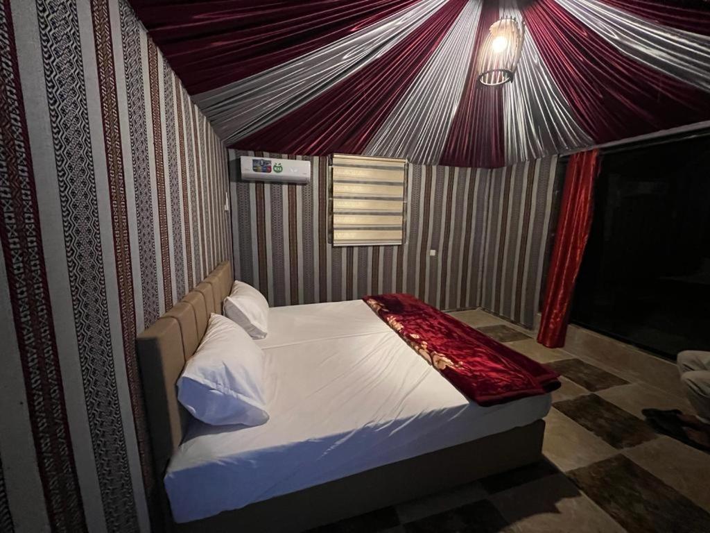 Scarlet Luxury Camp Ουάντι Ραμ Εξωτερικό φωτογραφία