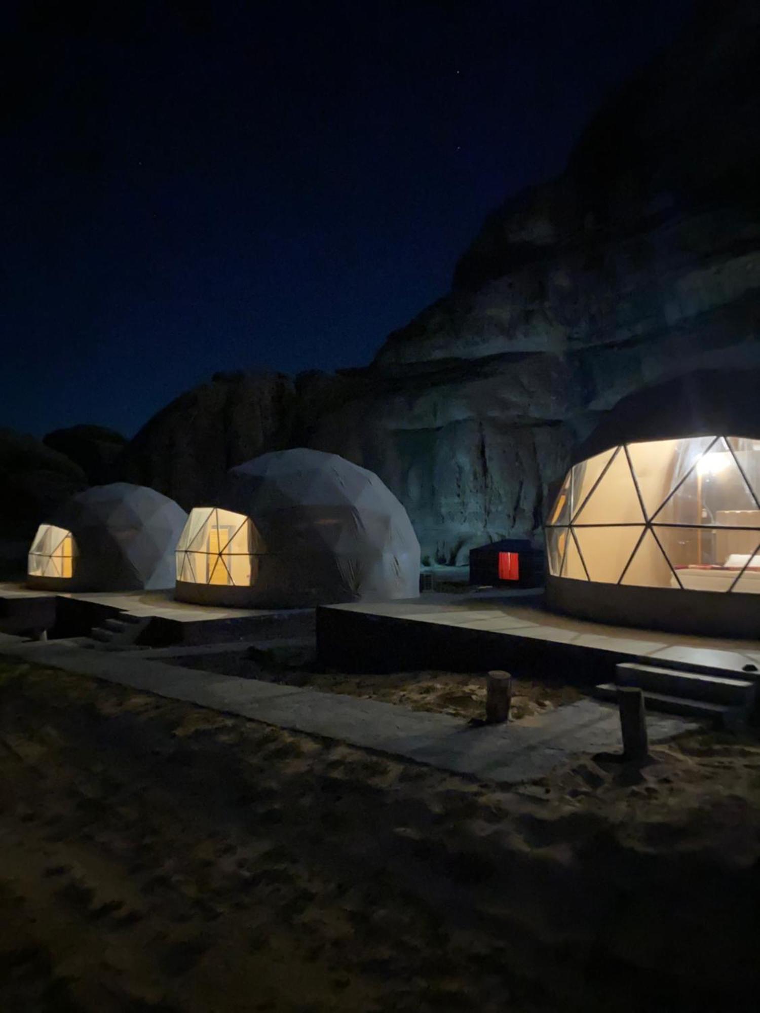 Scarlet Luxury Camp Ουάντι Ραμ Εξωτερικό φωτογραφία