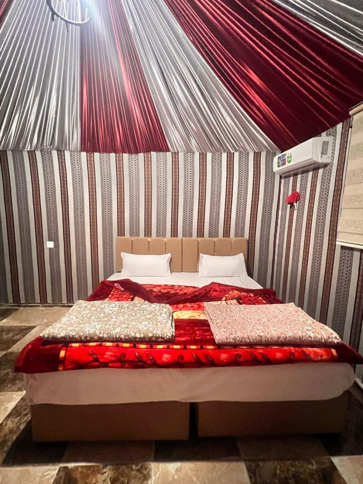 Scarlet Luxury Camp Ουάντι Ραμ Εξωτερικό φωτογραφία