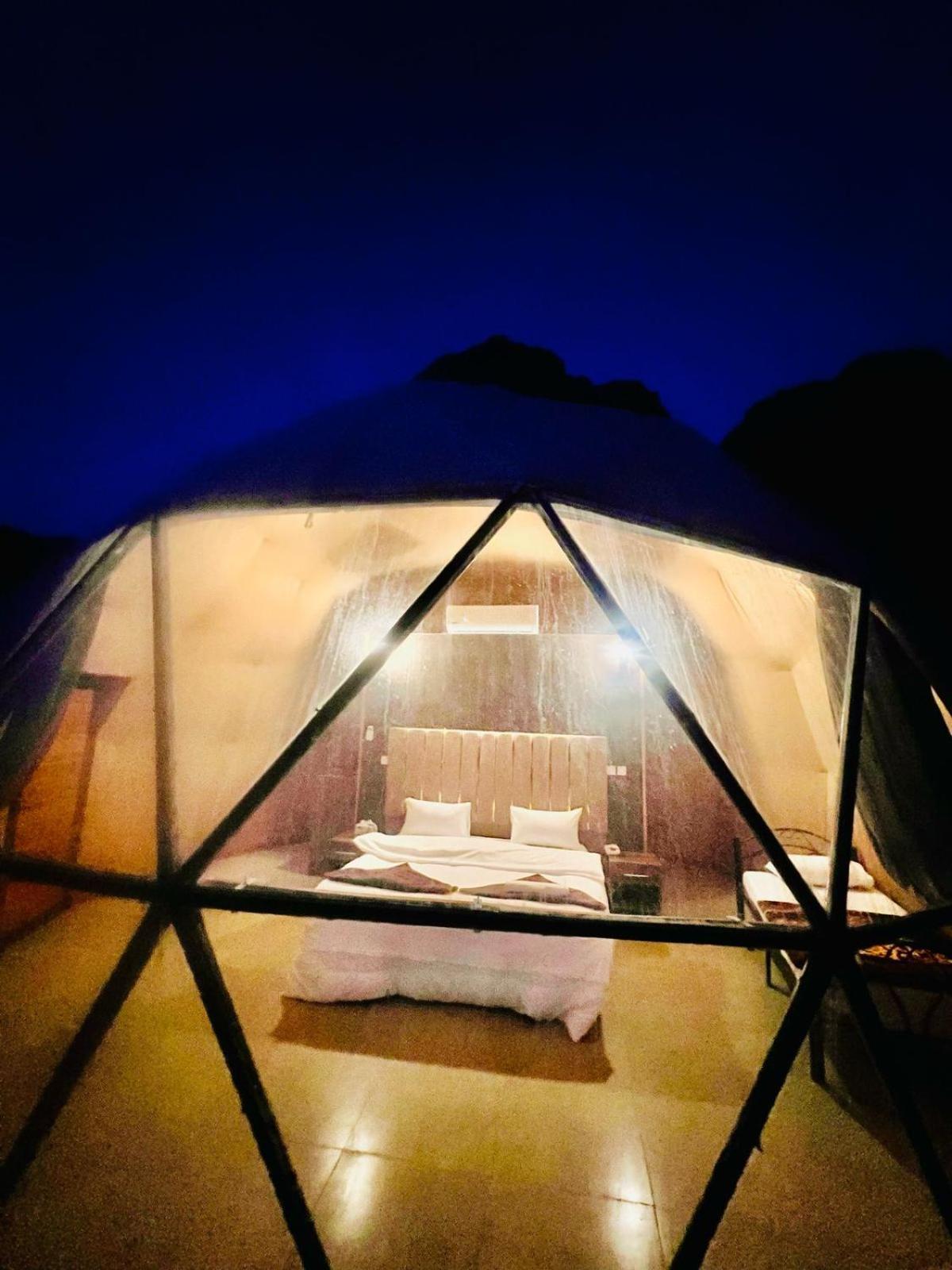 Scarlet Luxury Camp Ουάντι Ραμ Εξωτερικό φωτογραφία